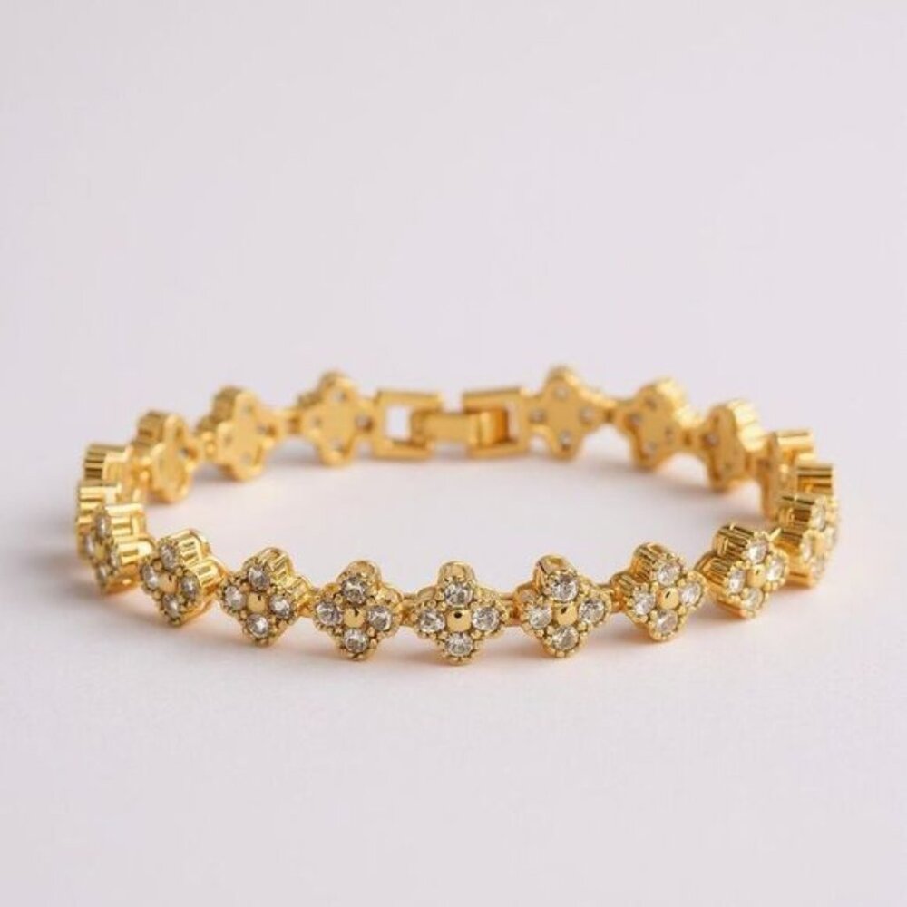 Diamond flower bracelet Q201